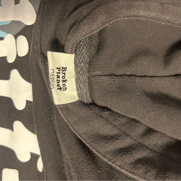 Authentic Broken Planet hoodie (medium, and unisex) - Picture 3 of 3